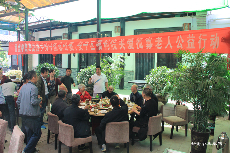 �T���L��